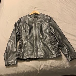 Women’s Gray Leather Jacket